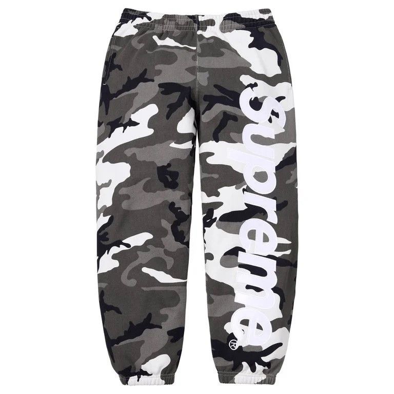 Supreme Supreme Satin Appliqué Sweatpant Snow Camo Size US 33 - 1 Thumbnail