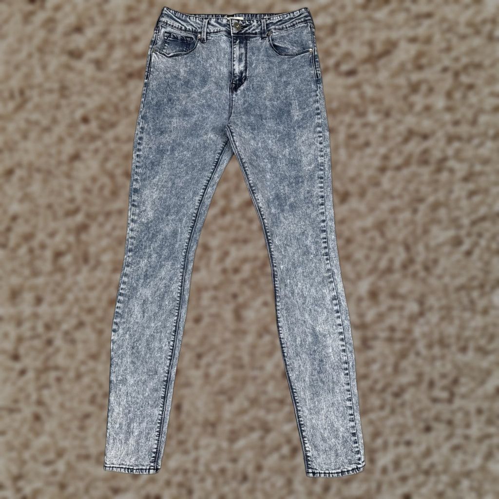 Vintage Bullhead Juniors Jegging Jeans Gray Acid Wash Mid Rise 25in Waist 7 inseam 29in Slim 5-Pocket Denim Womens Size 28" / US 6 / IT 42 - 1 Thumbnail