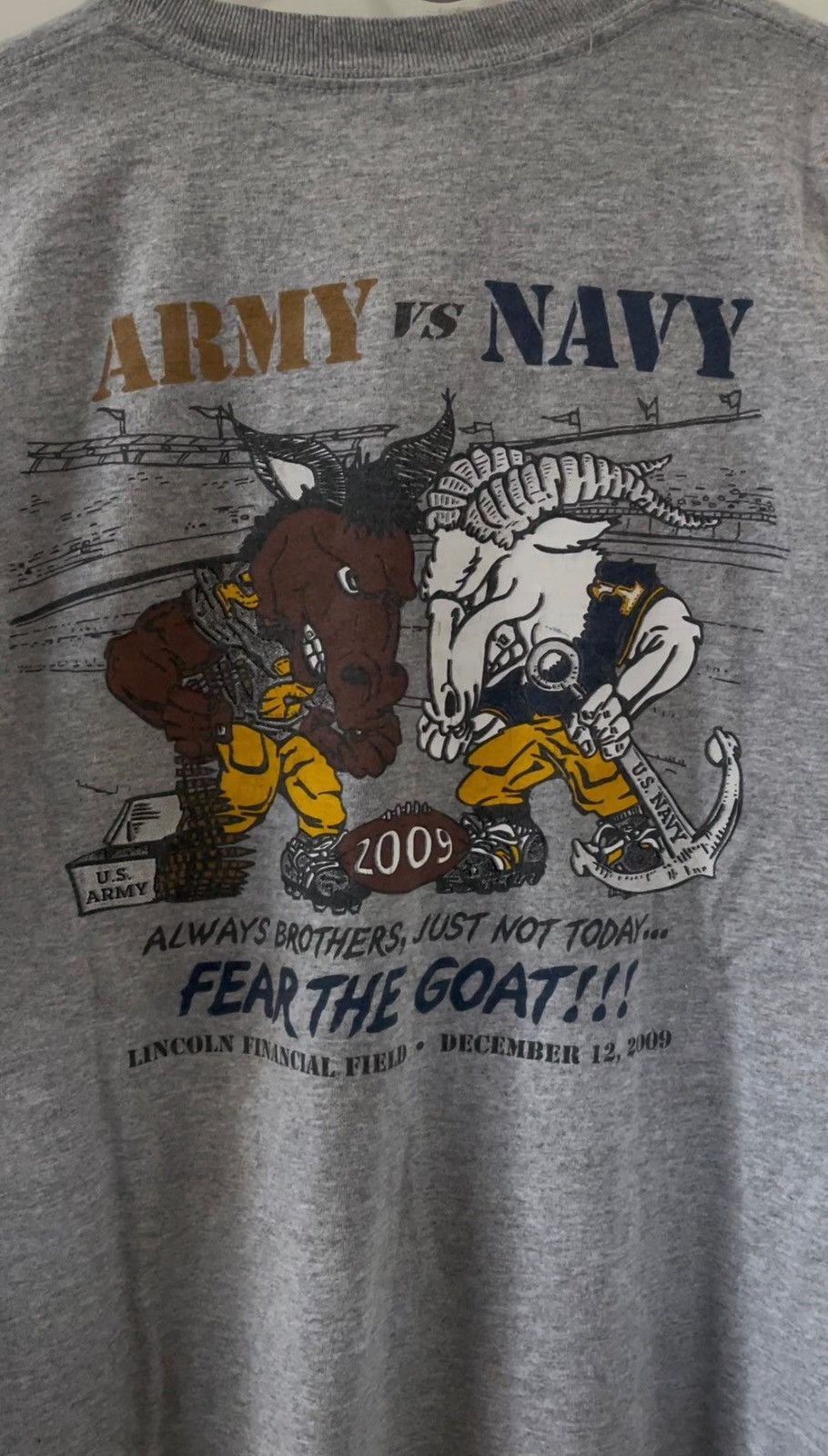 Vintage 2009 Army vs Navy Longsleeve Size US L / EU 52-54 / 3 - 4 Thumbnail