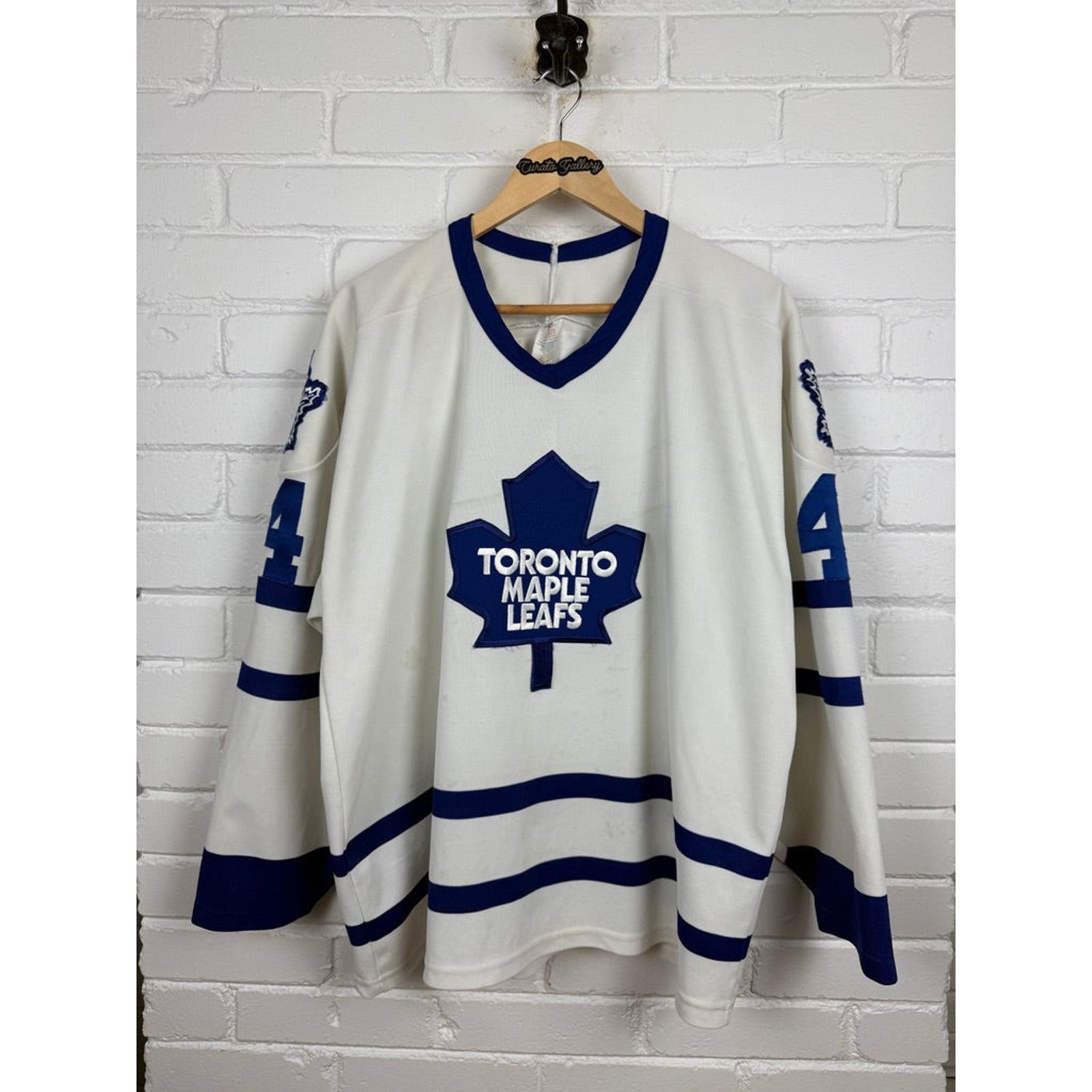 Vintage Vintage Yanic Perreault #44 Toronto MapleJersey Size XL Size US XL / EU 56 / 4 - 1 Thumbnail