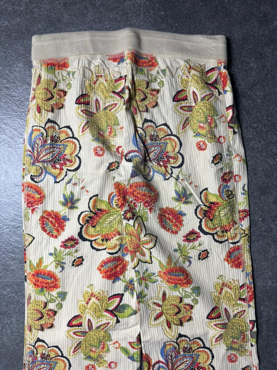 Other RARE 1990s Sabotage Espionage Budhisattava Floral Pants Size 28" / US 6 / IT 42 - 9 Thumbnail