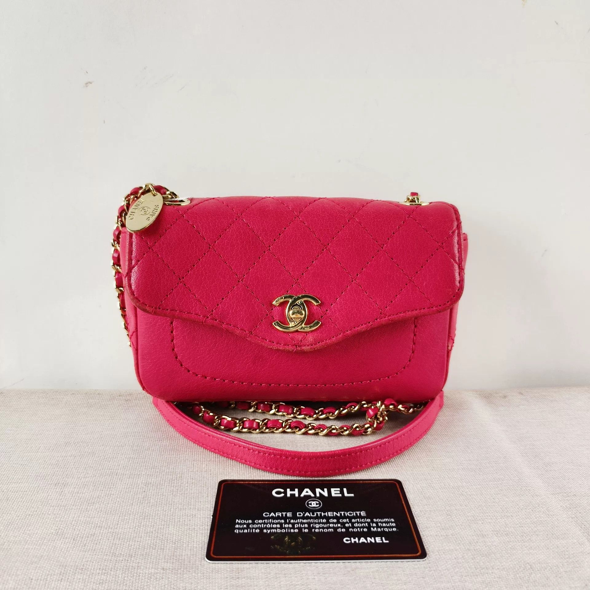 Chanel Pre-loved Bag Very good condition Size ONE SIZE - 1 Thumbnail