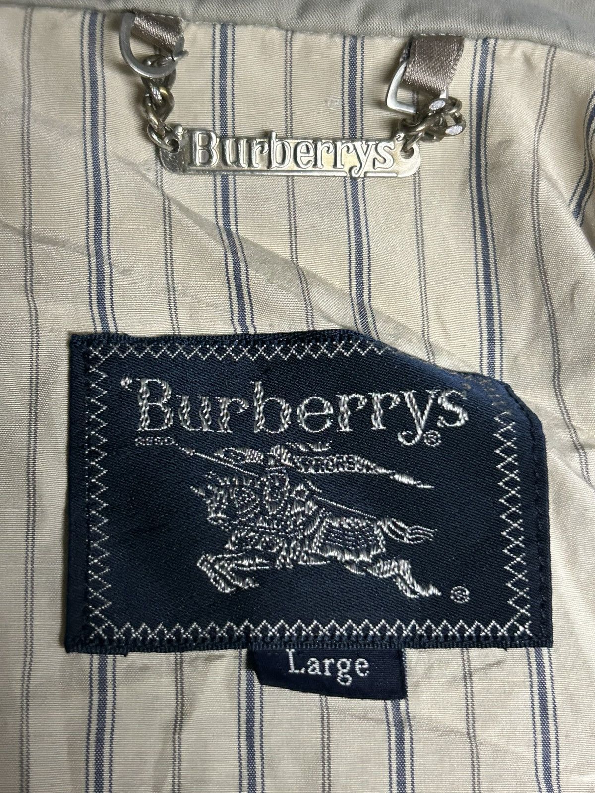 Burberry × Vintage 🔥🔥 Vintage BURBERRY Light Jacket Size US M / EU 48-50 / 2 - 16 Thumbnail