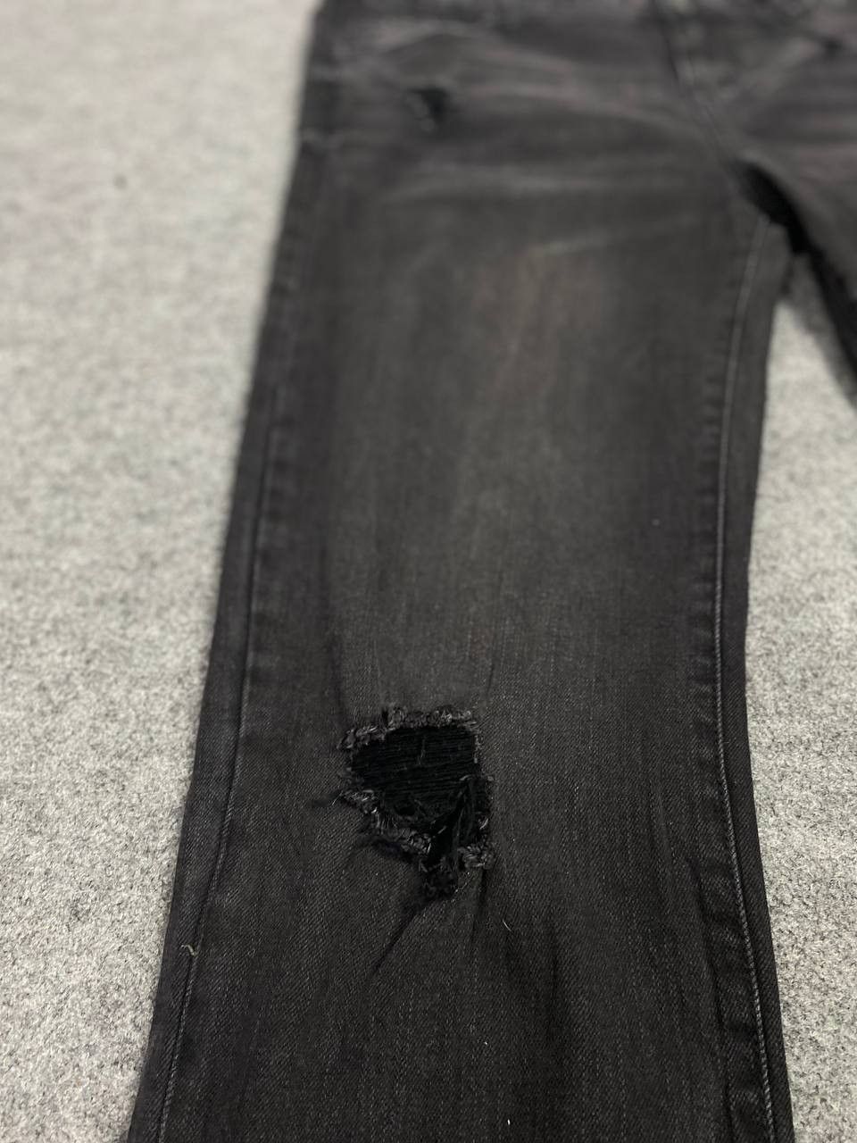 Japanese Brand japanese brands celebrity pink distressed denim nice design Size 34" / US 12 / IT 48 - 10 Thumbnail