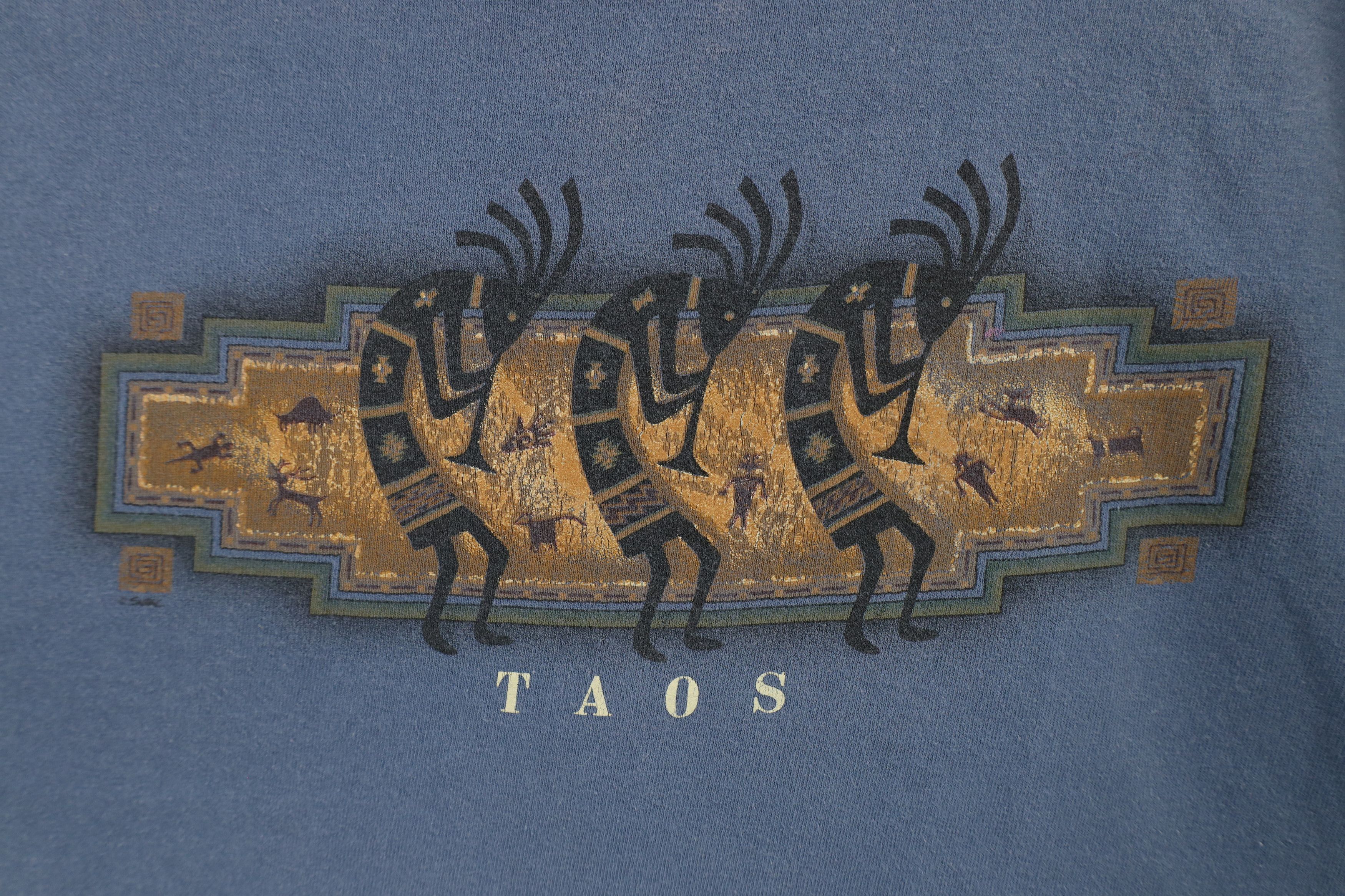 Vintage Vintage 90s Streetwear Taos Kokopelli Fiesta T-Shirt Blue Size US L / EU 52-54 / 3 - 4 Thumbnail
