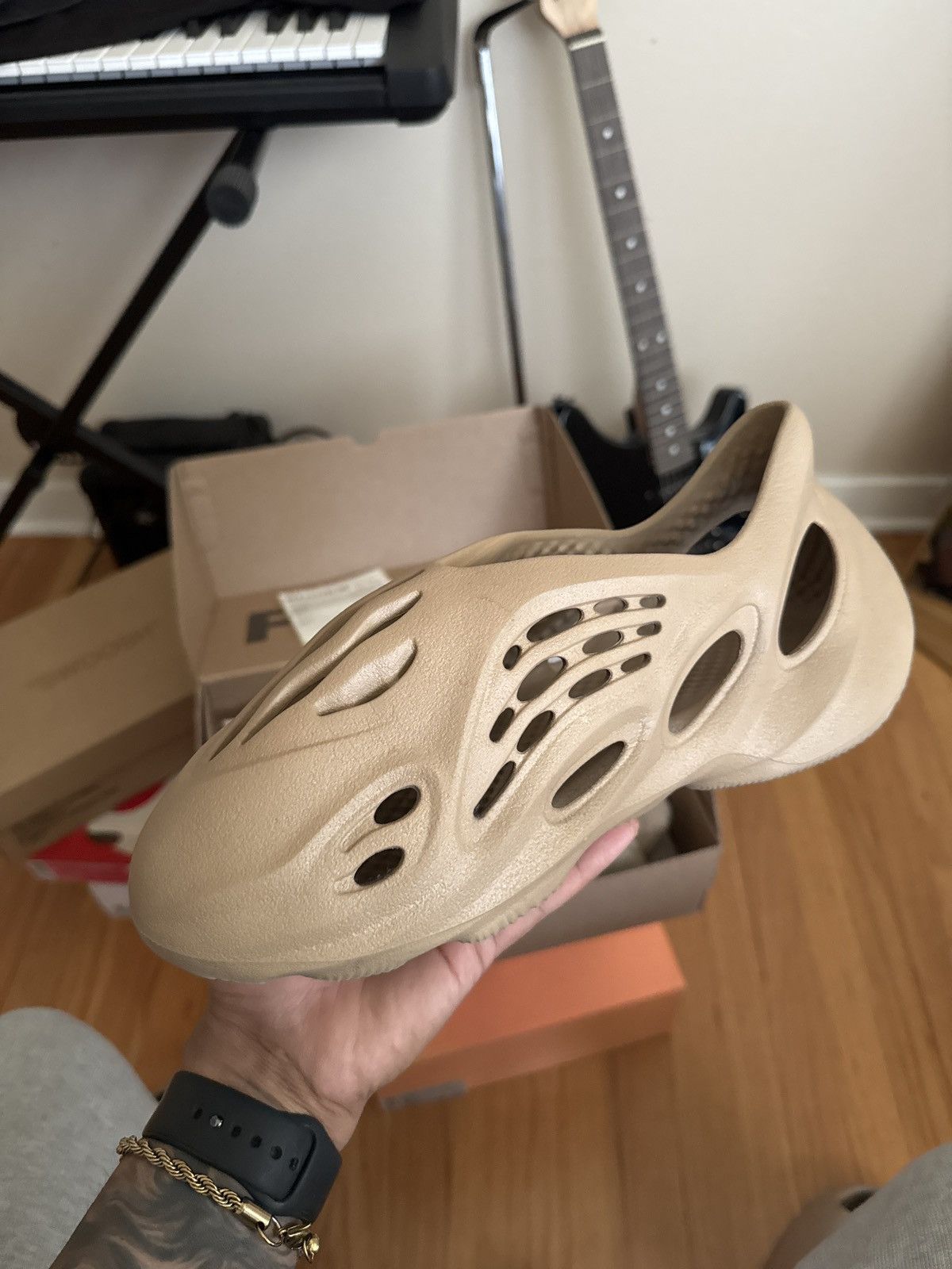 Adidas × Kanye West × Yeezy Adidas Yeezy Foam RNR Clay Taupe Size US 10 / EU 43 - 5 Thumbnail
