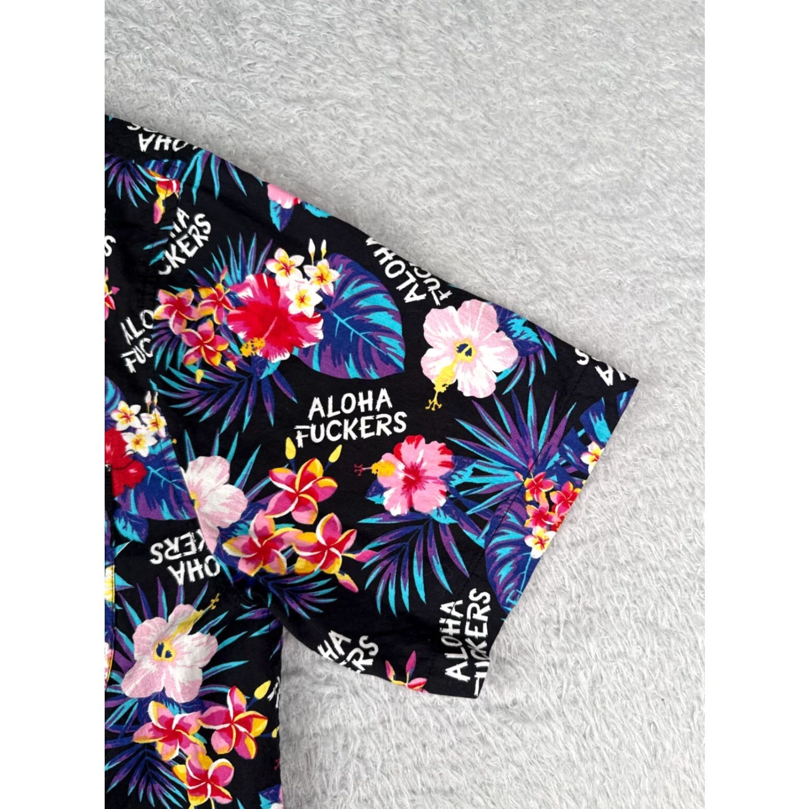 Vintage VINTAGE Spencer's Shirt Men S Black Pineapple AOP 100% Cotton Aloha F*ckers 90s Beach/Party Mens Size US S / EU 44-46 / 1 - 2 Thumbnail