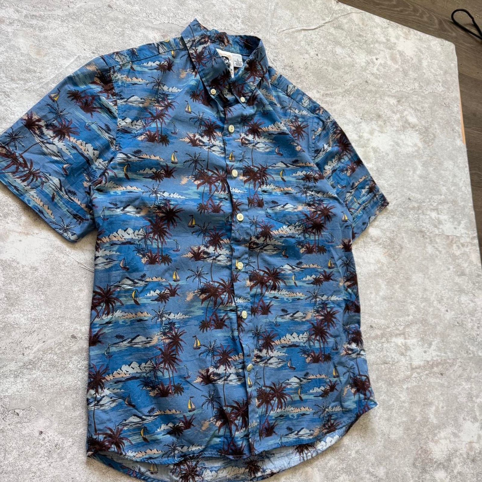 Kennington Ltd. Kennington Men’s Island Hawaiian Shirt – Size Large Size US L / EU 52-54 / 3 - 2 Thumbnail