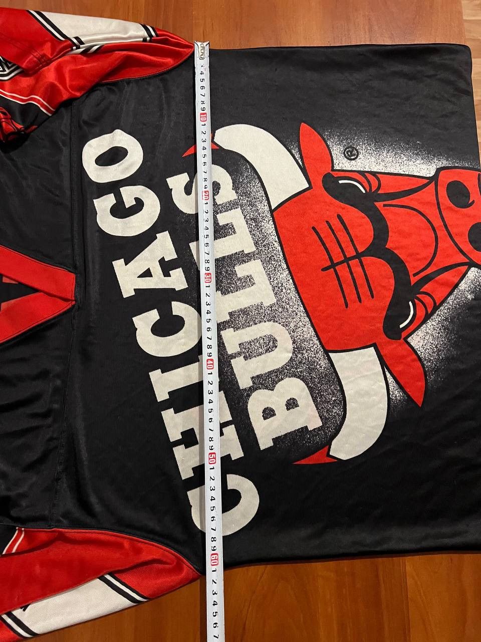Nutmeg RARE! 90’S NBA CHICAGO BULLS OVER PRINT BASKETBALL JERSEY L Size US L / EU 52-54 / 3 - 23 Thumbnail