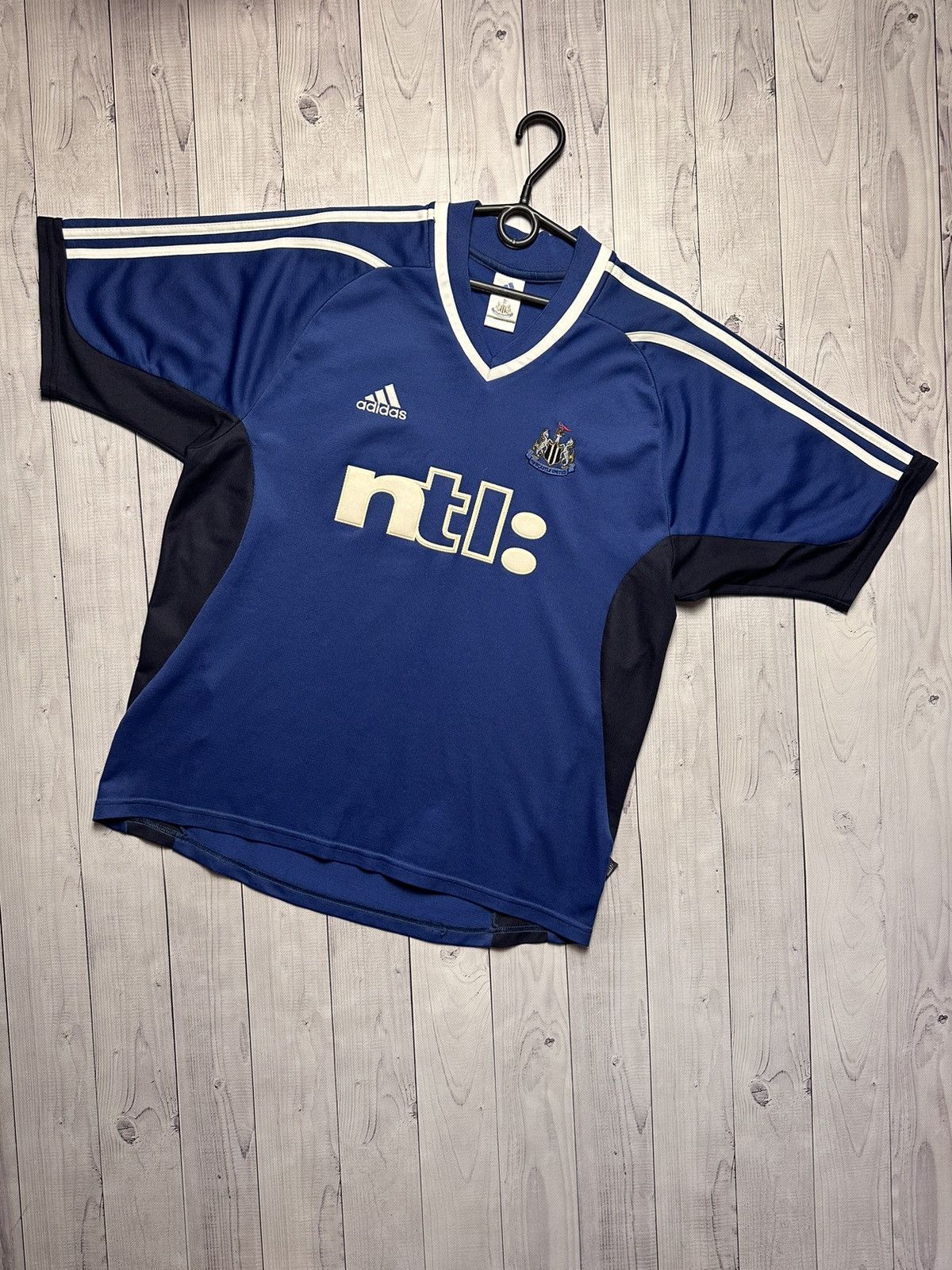 Adidas × Vintage Vintage New Castle United soccer jersey adidas blue away M Size US M / EU 48-50 / 2 - 1 Thumbnail