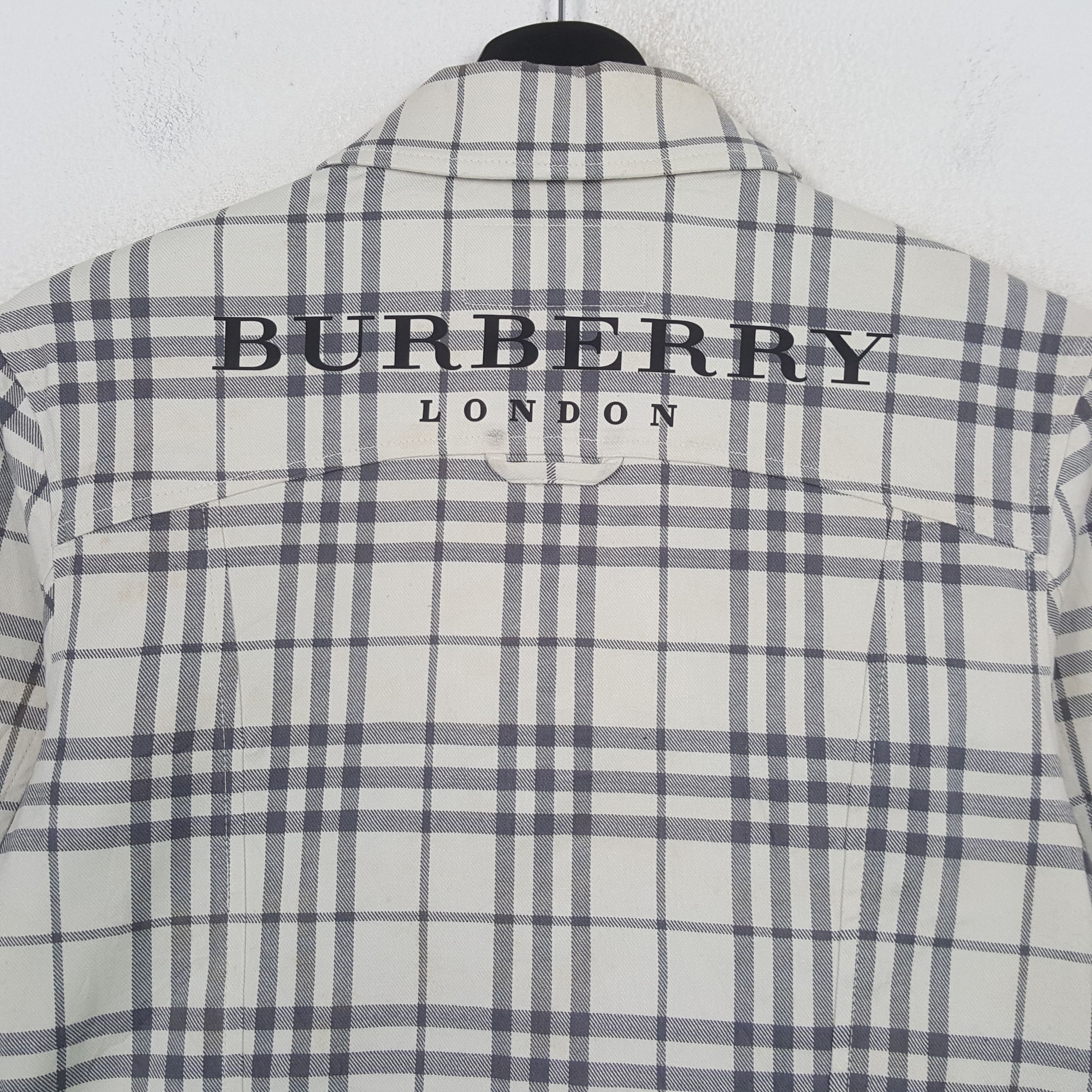 Burberry Burberry London Fashion Brand Custom Art Jacket C298N18 Size XS / US 0-2 / IT 36-38 - 2 Thumbnail