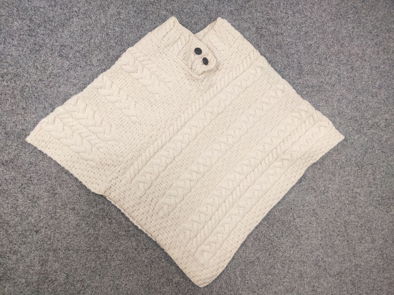 Aran Sweater Market Aran Sweater Market Irish Wool Cable Knit Poncho Vintage Size ONE SIZE - 6 Thumbnail