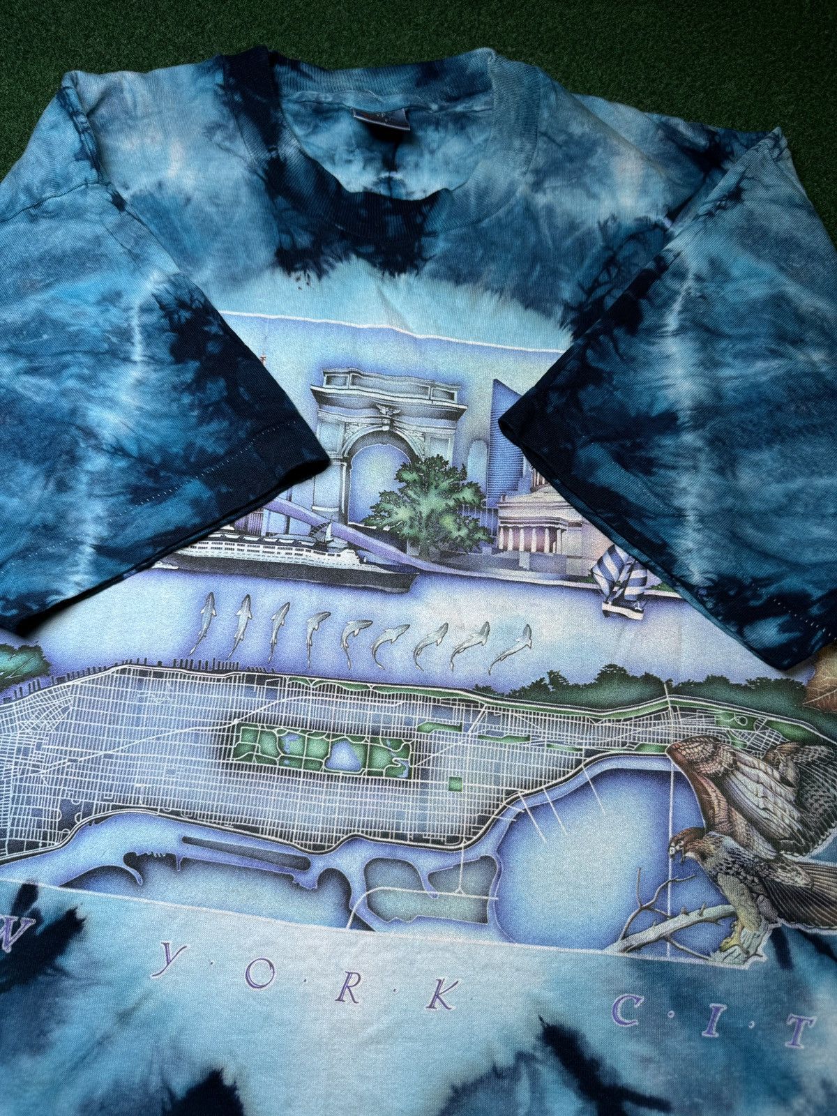 Vintage Vintage 90s New York City Map Central Park Tie Dye T Shirt Size US XL / EU 56 / 4 - 4 Thumbnail