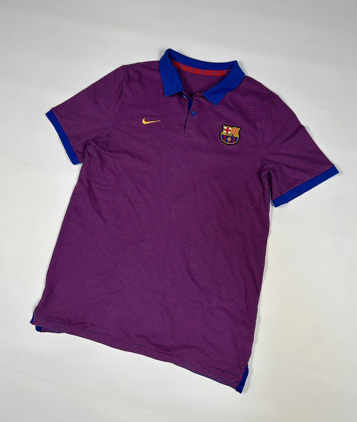 F.C. Barcelona × Nike × Soccer Jersey Nike FC Barcelona Polos Rare