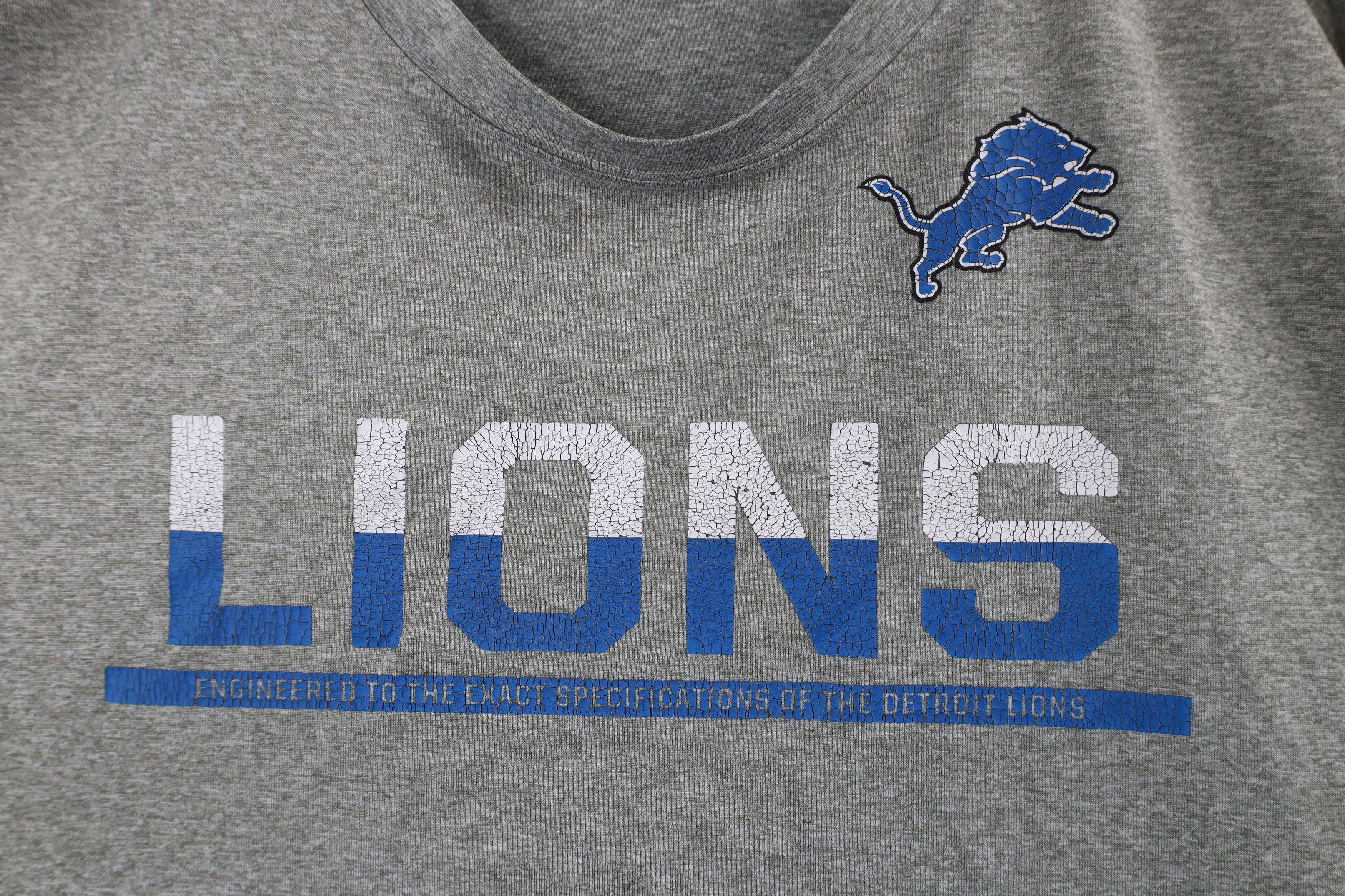Nike × Vintage Nike Spell Out Detroit Lions Football Short Sleeve T-Shirt Size US XXL / EU 58 / 5 - 5 Thumbnail