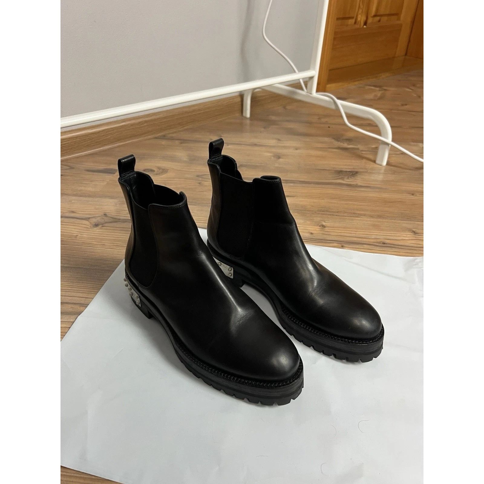 Alexander McQueen Alexander Mcqueen Hobnail Black Studded Leather Combat Ankle Size US 7 / IT 37 - 3 Thumbnail