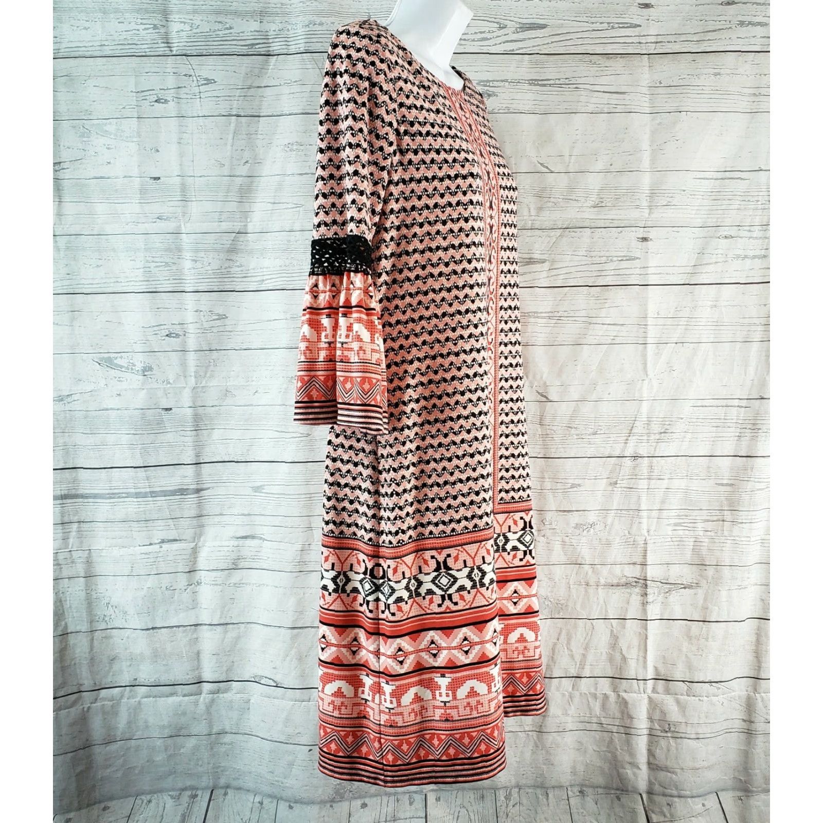 Bell Wisp Dress Womens Sz 6 Pink Black Chevron Printed 3/4 Bell Sleeve Knee Length Size M / US 6-8 / IT 42-44 - 3 Thumbnail