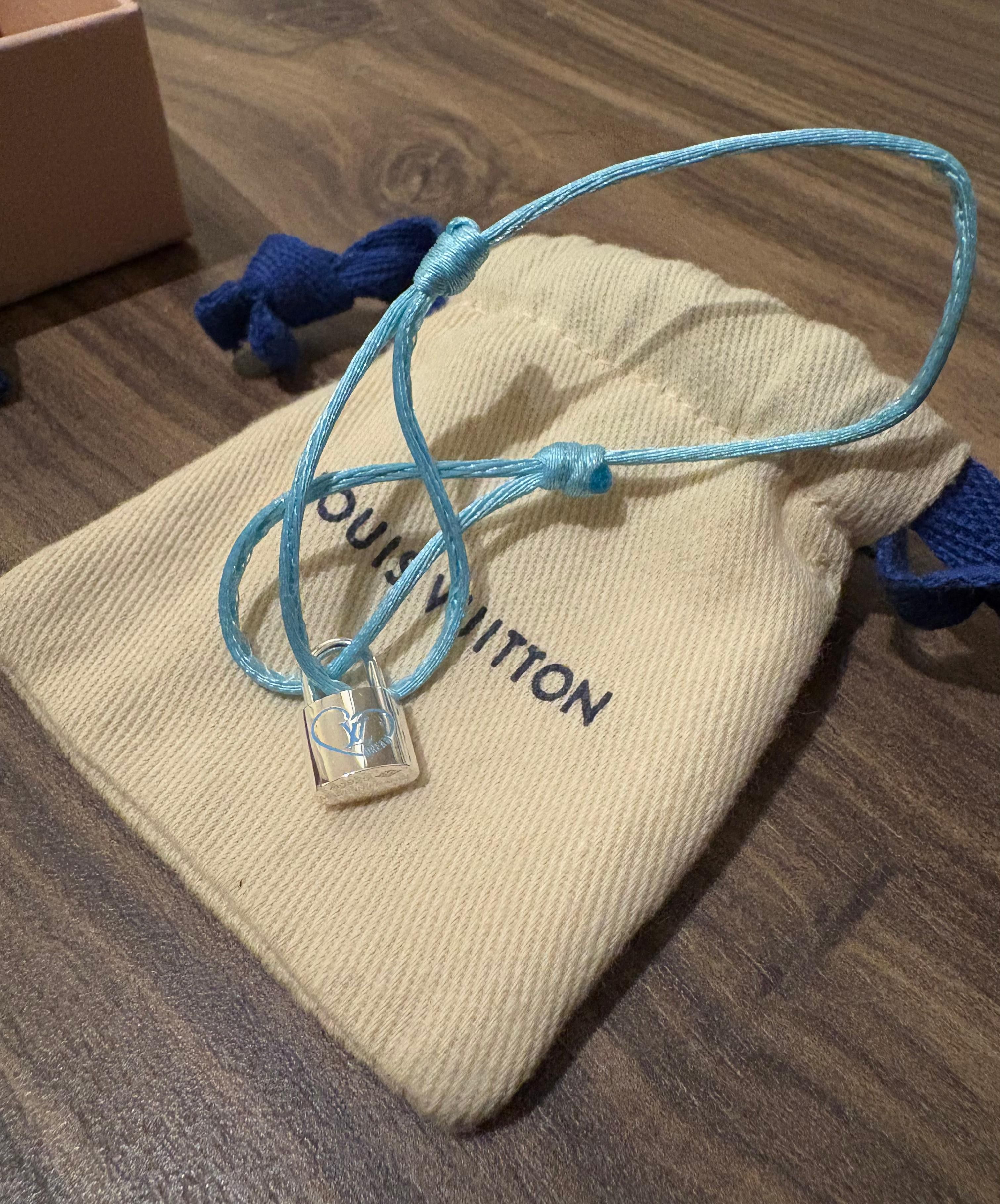 Louis Vuitton Silver Lockit x Felix Bracelet, Sterling Silver, Blue Size ONE SIZE - 1 Thumbnail