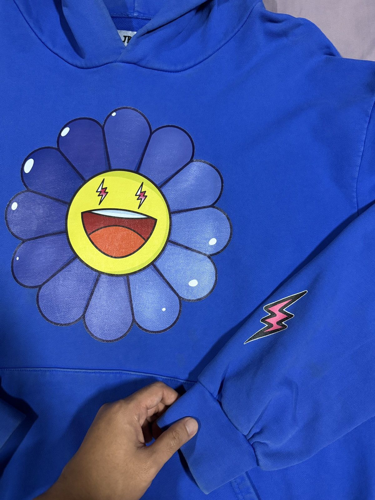J Balvin × Takashi Murakami J balvin x takashi murakami hoodie Size US M / EU 48-50 / 2 - 2 Thumbnail