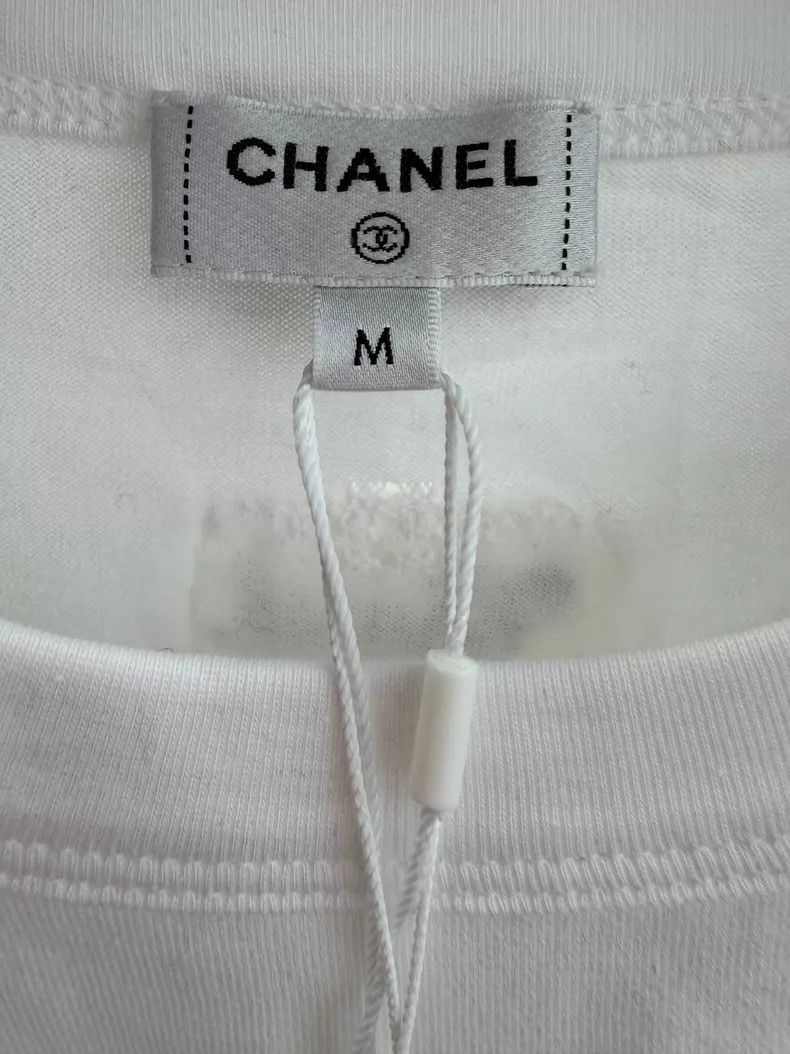 Chanel Chanel Spring and Summer Preview Series White Hollow Flowe Size M / US 6-8 / IT 42-44 - 5 Thumbnail