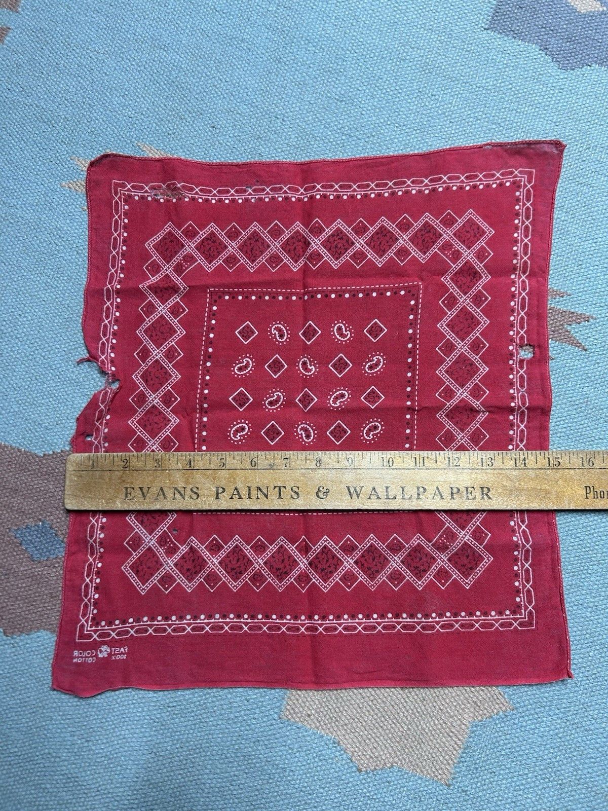 Vintage Vintage 1950s elephant bandana trunk up worn red selvedge Size ONE SIZE - 8 Thumbnail