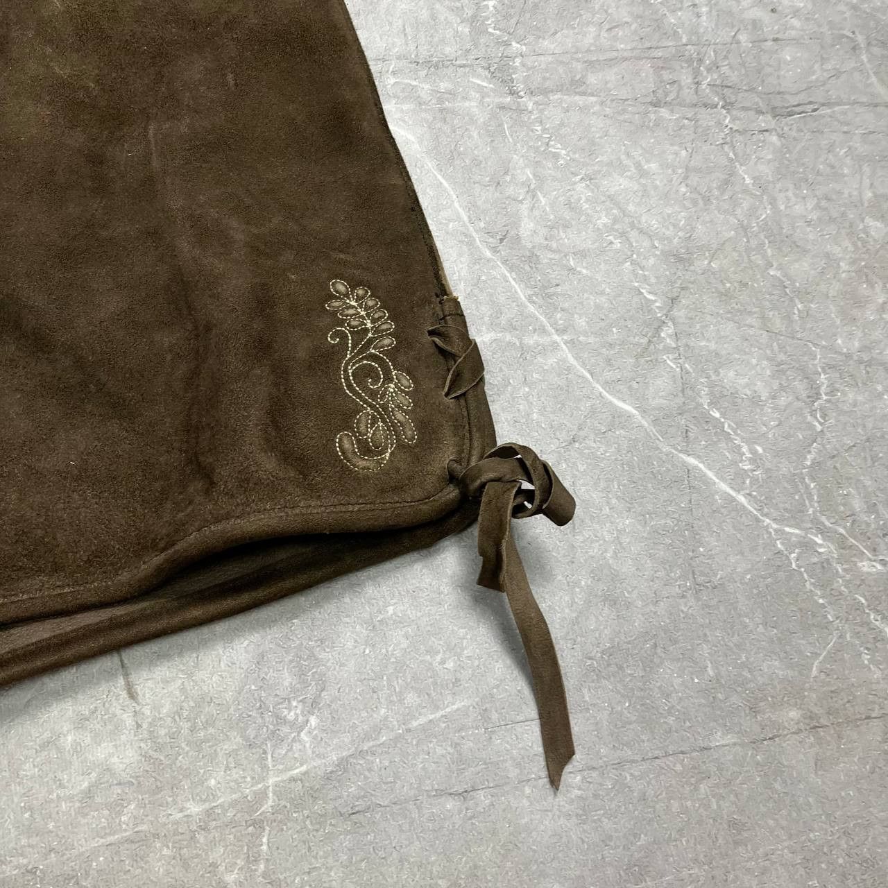Japanese Brand Vintage Brown Cowboy's Shorts Octoberfest Bavarian Costume Size US 33 - 19 Thumbnail