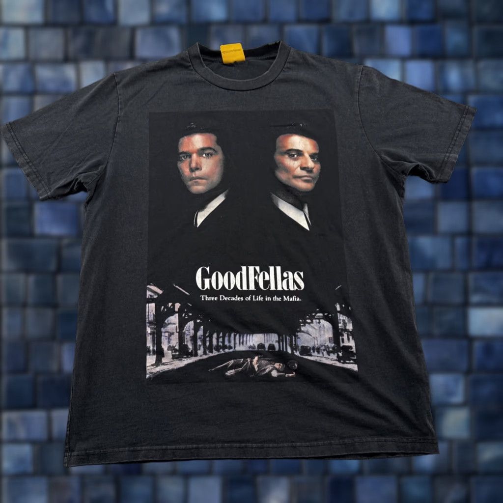 Palace Shoe Palace Goodfellas Mens Size XL T-Shirt Black Movie 90s Vintage Embroidered Logo Crew Neck Short Sleeve Cotton Size US XL / EU 56 / 4 - 1 Thumbnail