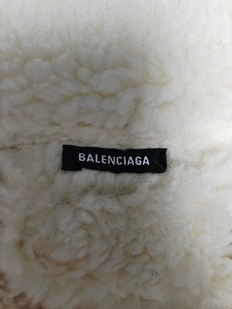 Balenciaga Balenciaga 23fw Teddy Lamb Fleece Logo Collar Cotton Jacket Size US M / EU 48-50 / 2 - 4 Thumbnail