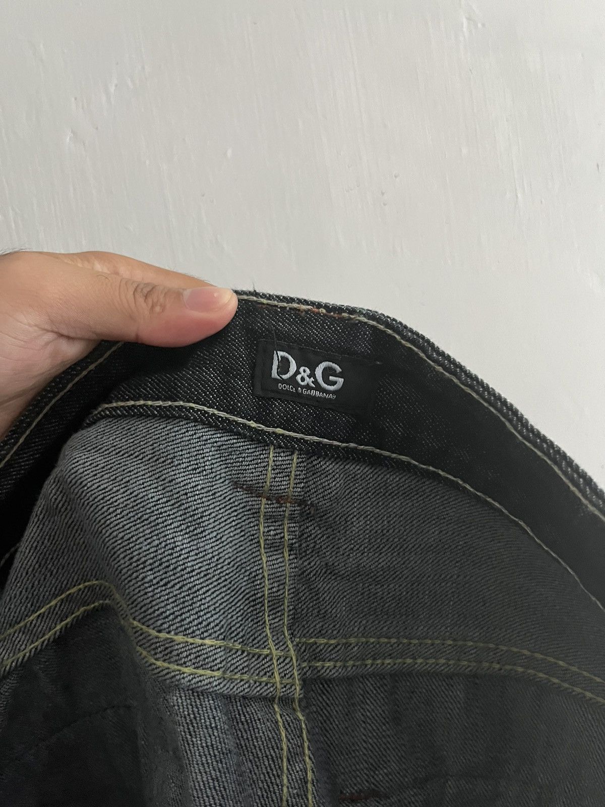 Dolce & Gabbana SS06 Dolce And Gabanna Eyelet Distressed Jeans Size US 33 - 10 Thumbnail