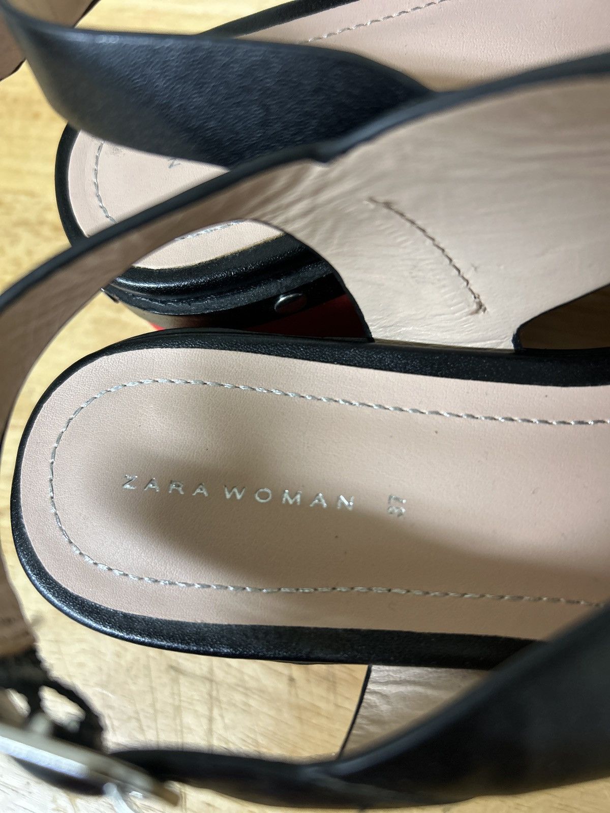 Zara Women’s Studded platform sandals 6.5(37) Size US 6.5 / IT 36.5 - 7 Thumbnail