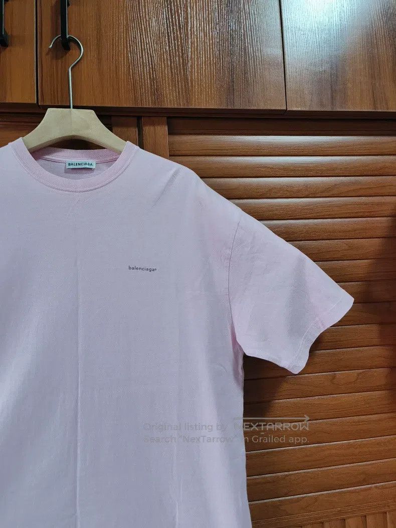 Balenciaga Balenciaga Short-Sleeve T-Shirt with Small Letter Logo Size US M / EU 48-50 / 2 - 4 Thumbnail