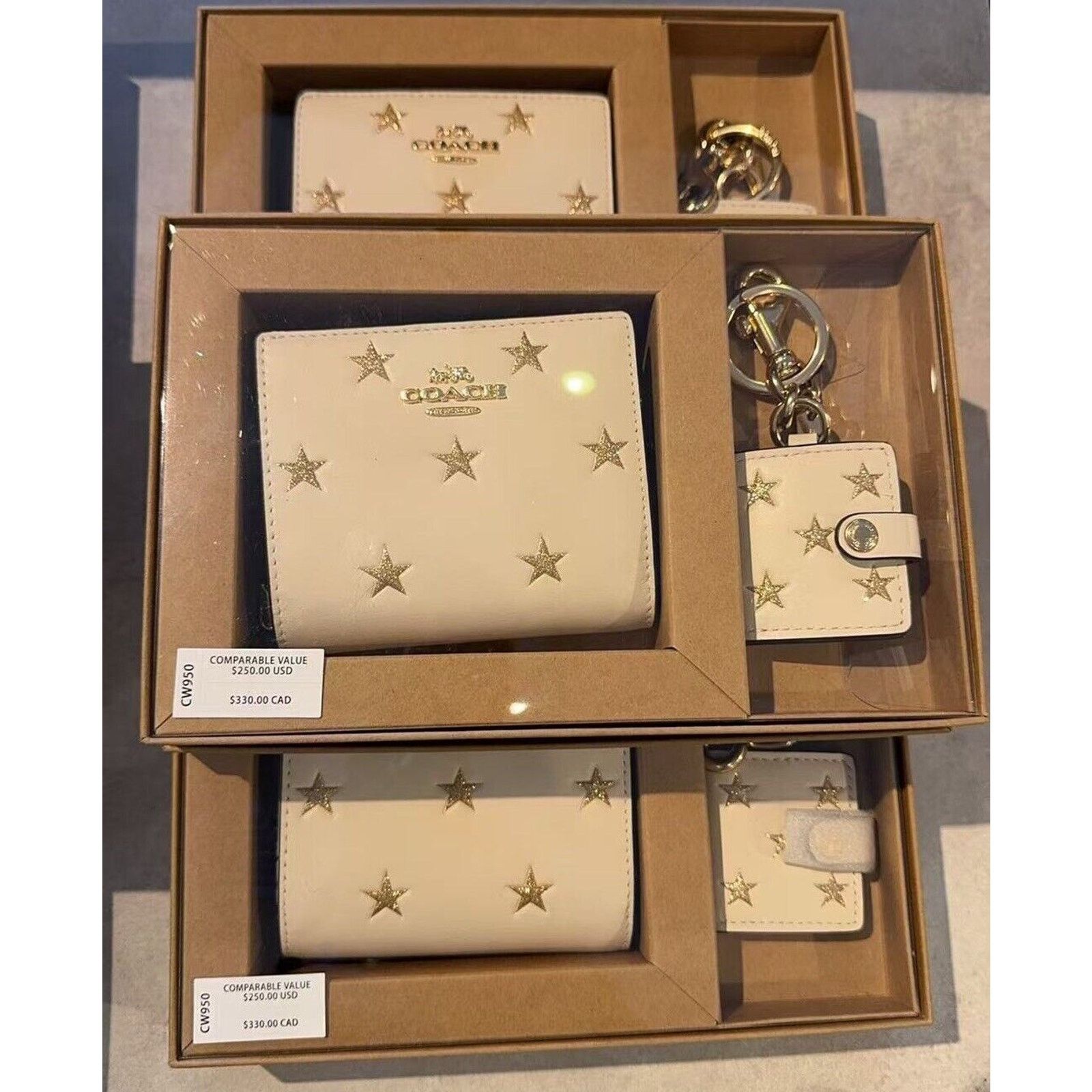 Coach NWT Coach Boxed Snap Wallet Picture Frame Bag Charm CW950 Size ONE SIZE - 5 Thumbnail