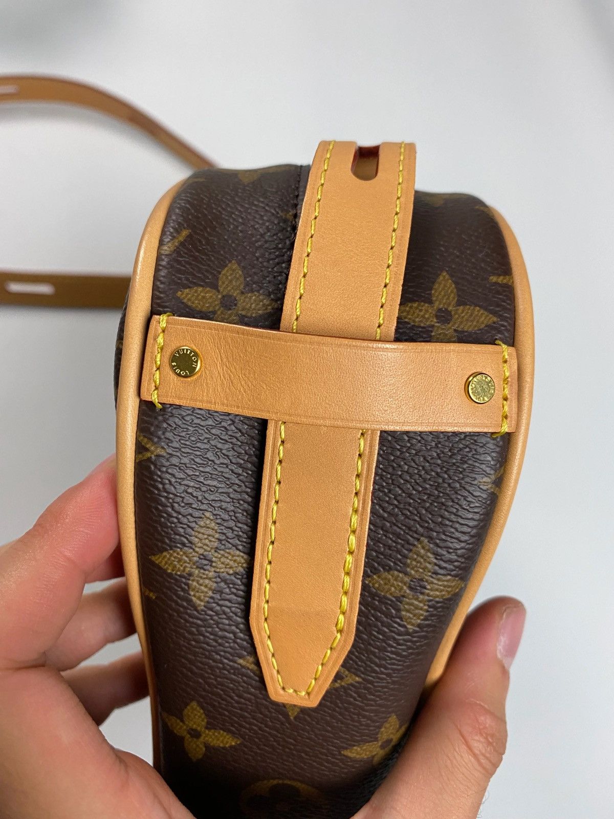 Louis Vuitton LOUIS VUITTON VALENTINES DAY EXCLUSIVE HEART MONOGRAM BAG Size ONE SIZE - 4 Thumbnail