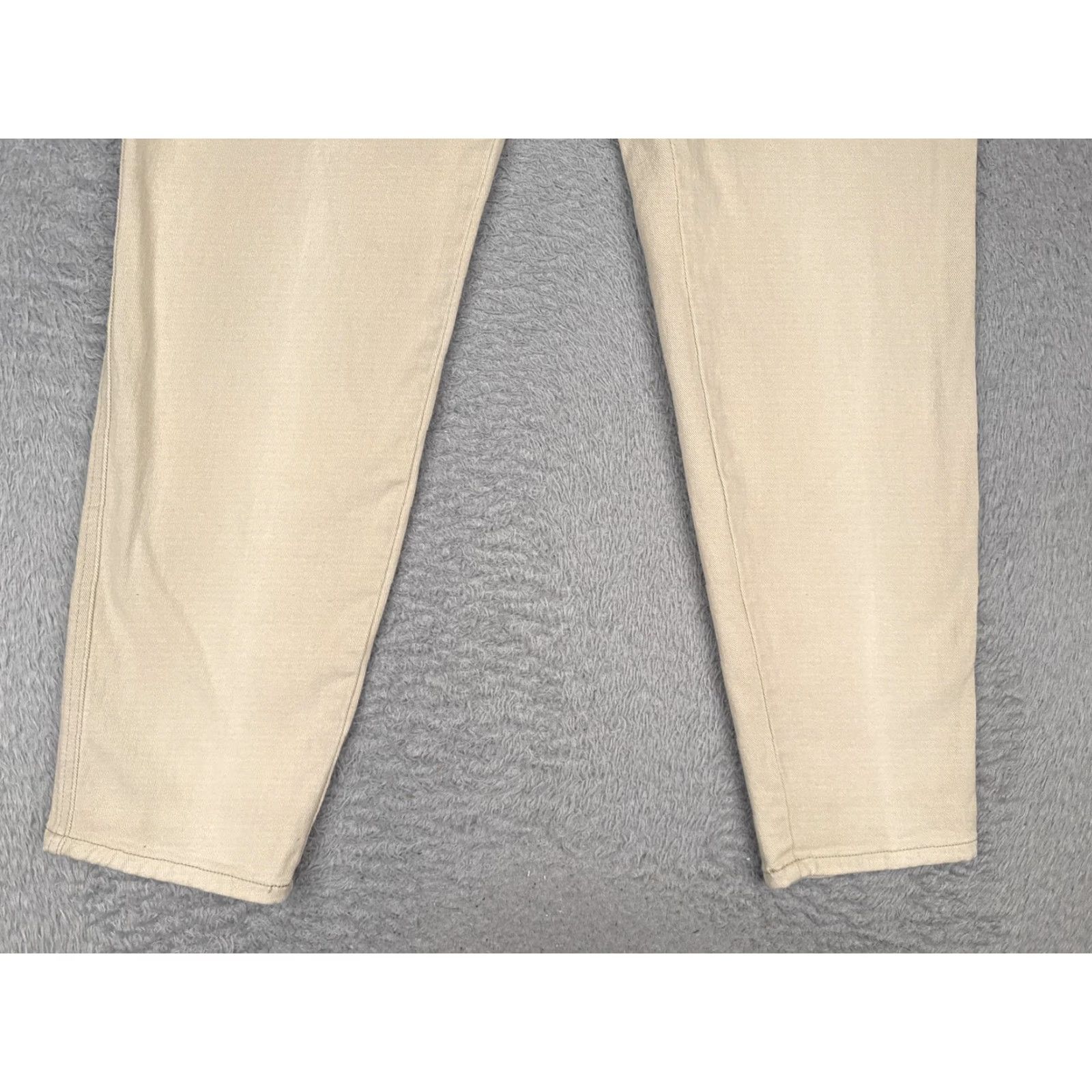Bill Blass Bill Blass Jeans Women 12 Beige Khaki Stretch Denim High Rise Straight Leg 31x28 Size 34" / US 12 / IT 48 - 2 Thumbnail