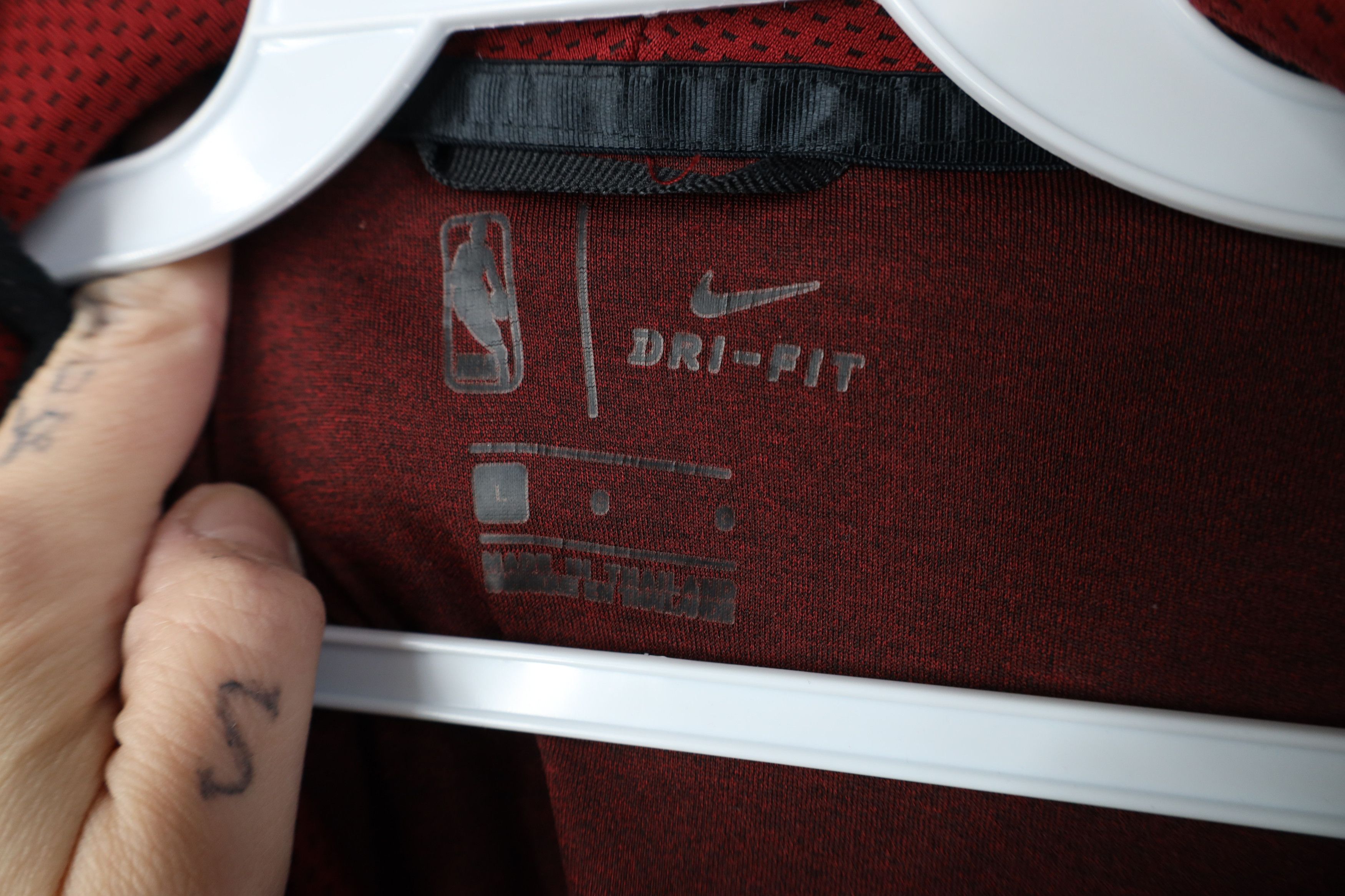 Nike Nike NBA Cavaliers Basketball Showtime Full Zip Hoodie Red Size US L / EU 52-54 / 3 - 9 Thumbnail