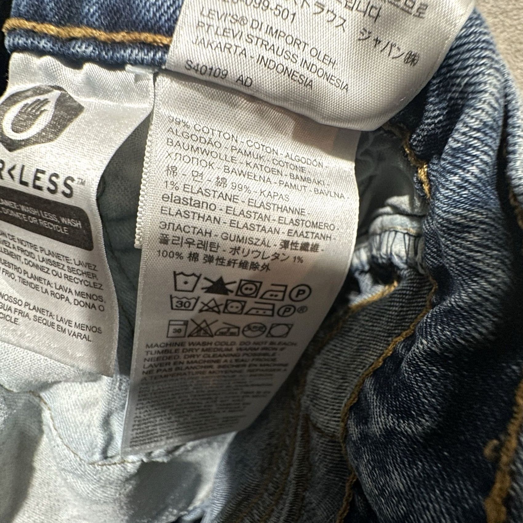 Levi's Levi's Men 527 Slim Bootcut Jeans Blue Size 32 Denim Regular Inseam 32/32 City Distressed Stretch Size US 32 / EU 48 - 5 Thumbnail