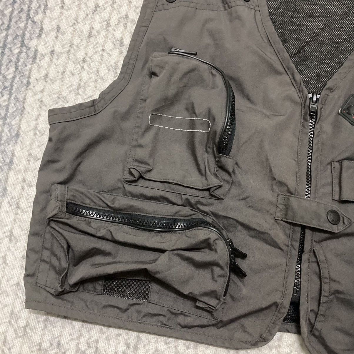 DAIWA Rare Daiwa Multipocket Tactical Fishing Vests Size US L / EU 52-54 / 3 - 5 Thumbnail