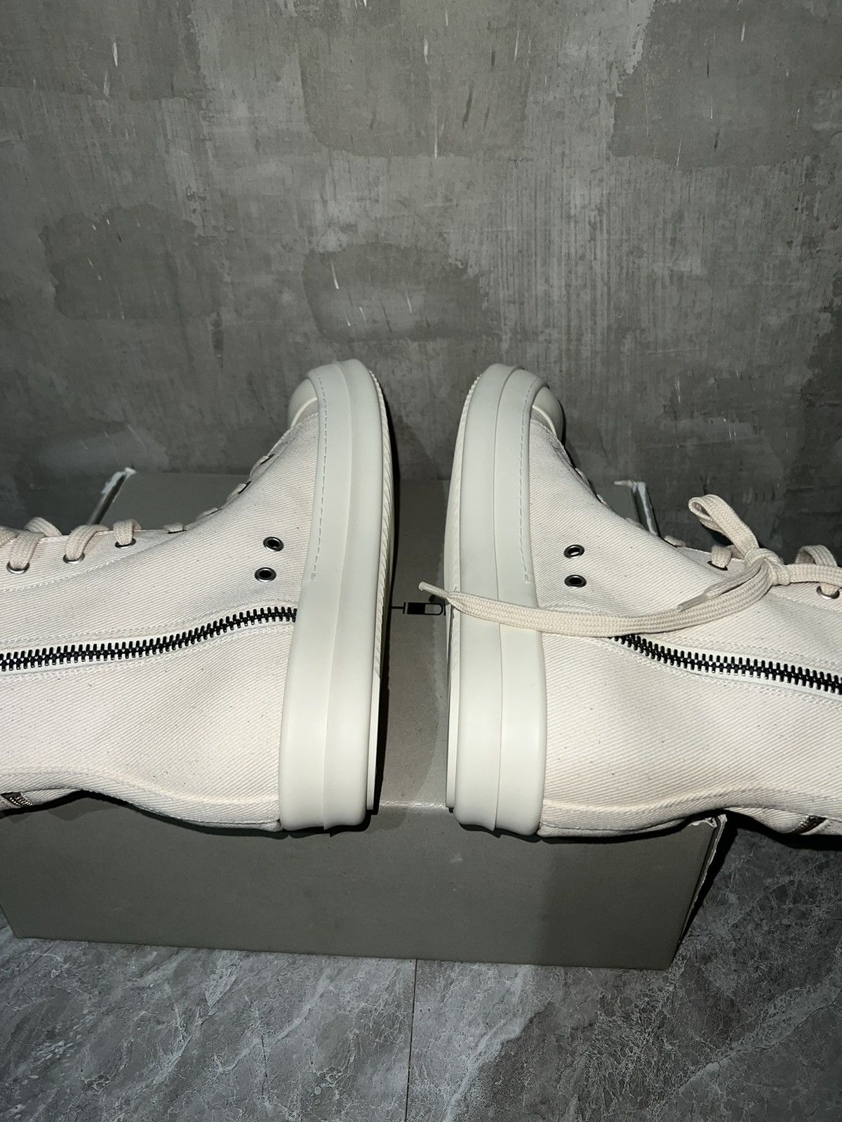 Rick Owens Rick Owens DRKSHDW Cargo Pocket “Face” Ramones High Size US 8 / EU 41 - 7 Thumbnail