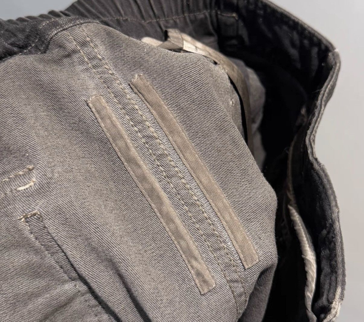 Rick Owens Rick Owens DRKSHDW 24SS Side-Zip Waxed Finish Long Pants Size US 36 / EU 52 - 5 Thumbnail