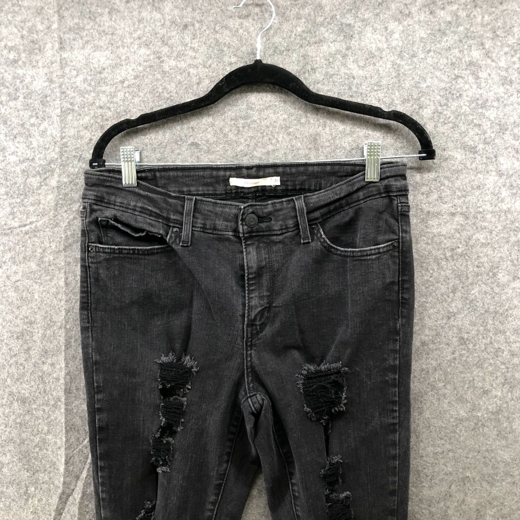 Levi's Levi's 711 Skinny Jean Womens 31x30 Distressed Black Dark Wash Jeans Regular 5-Pocket Levi's Model 711 Womens Size 24" / US 00 / IT 34 - 3 Thumbnail