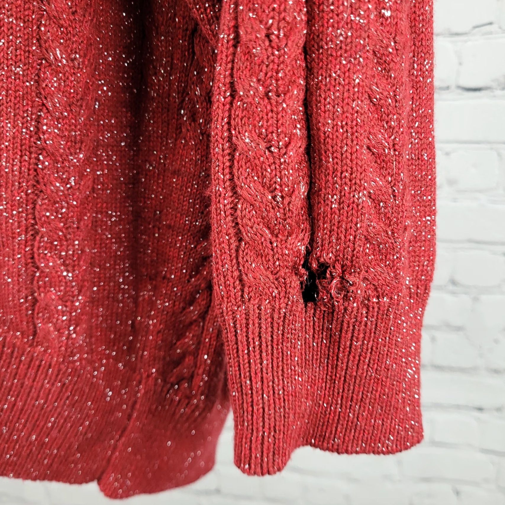 Athleta Athleta Red Glitter Pullover Sweater Women 1X Size XL / US 12-14 / IT 48-50 - 5 Thumbnail