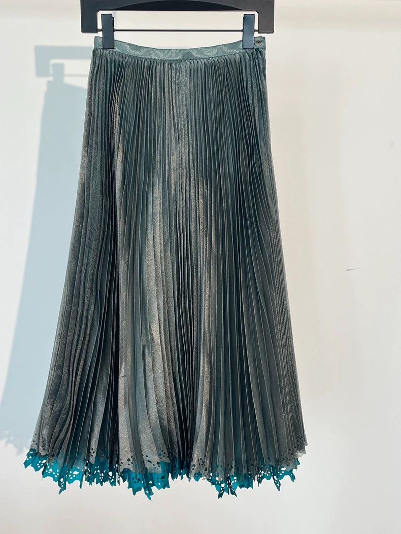 Issey Miyake Issey Miyake size:1 Mainline peacock green pleated umbrell Size 31" - 1 Thumbnail