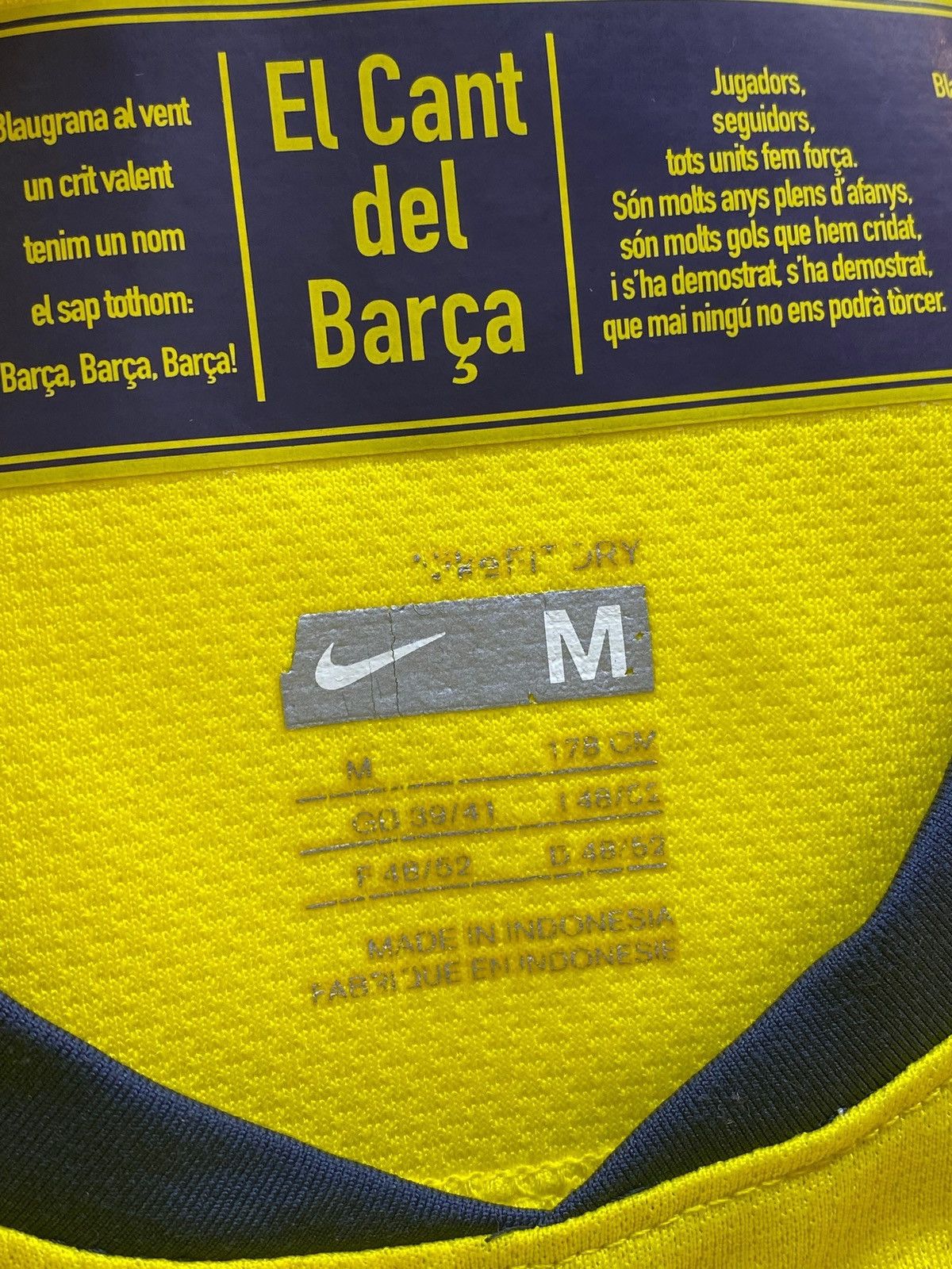 Nike Vintage Nike FC Barcelona 2008 2009 Away Football Shirt Size US M / EU 48-50 / 2 - 18 Thumbnail