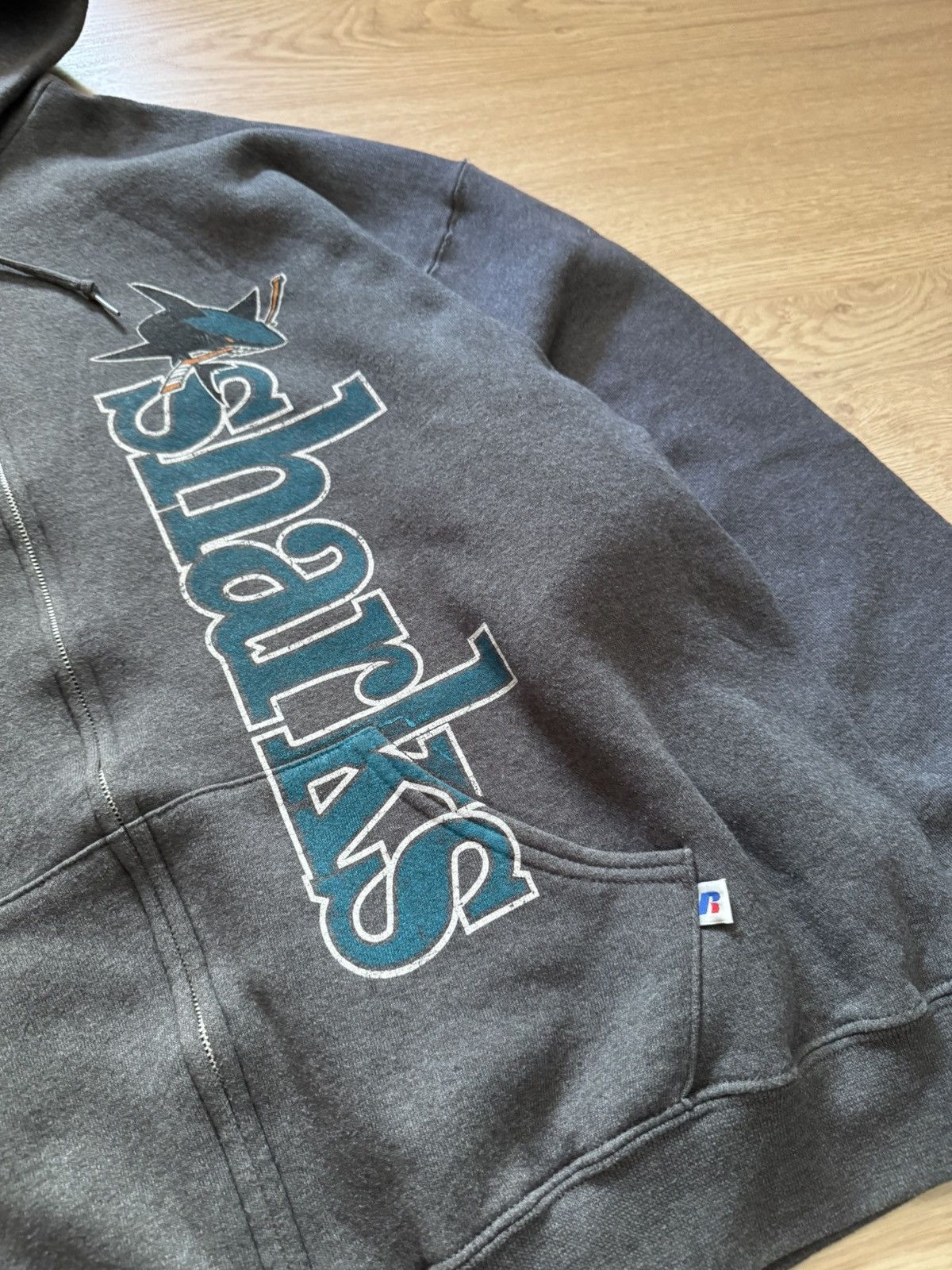 Russell Athletic Vintage 00’s Russell Athletic Sharks Baggy Full Zip Hoodie Size US XL / EU 56 / 4 - 2 Thumbnail