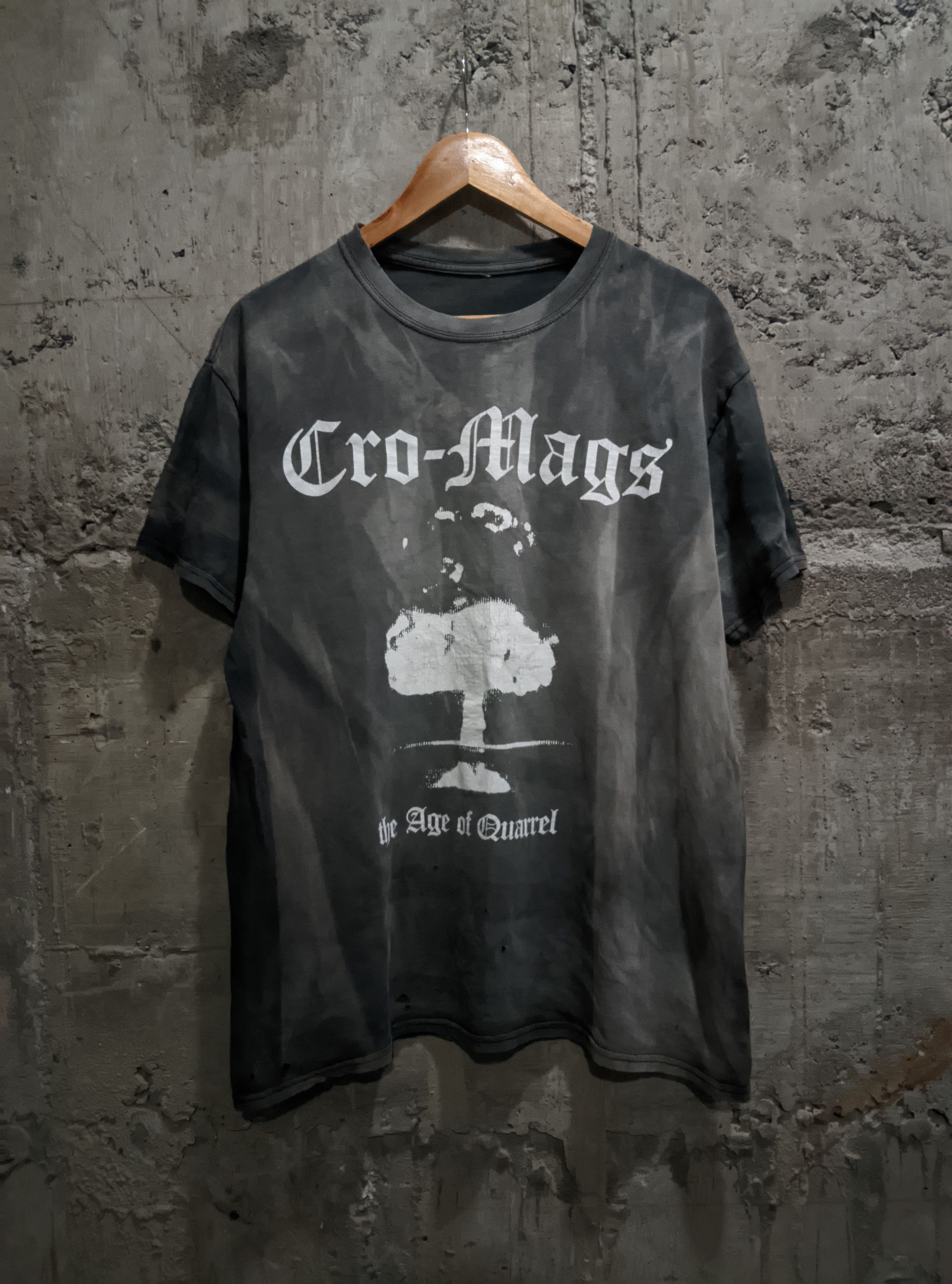 Band Tees Vintage 2000s thrashed cro mags sun faded distressed erd Size US L / EU 52-54 / 3 - 1 Thumbnail