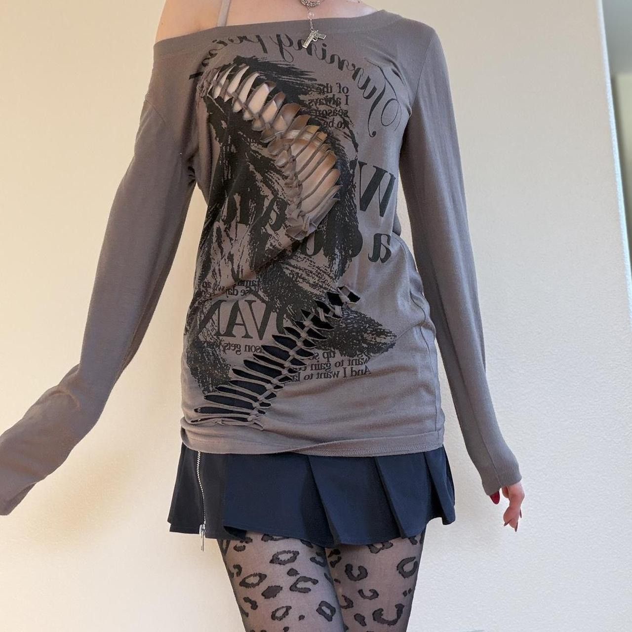 Japanese Brand Distressed Japanese Bone Graphic Long Sleeve Size S / US 4 / IT 40 - 2 Thumbnail