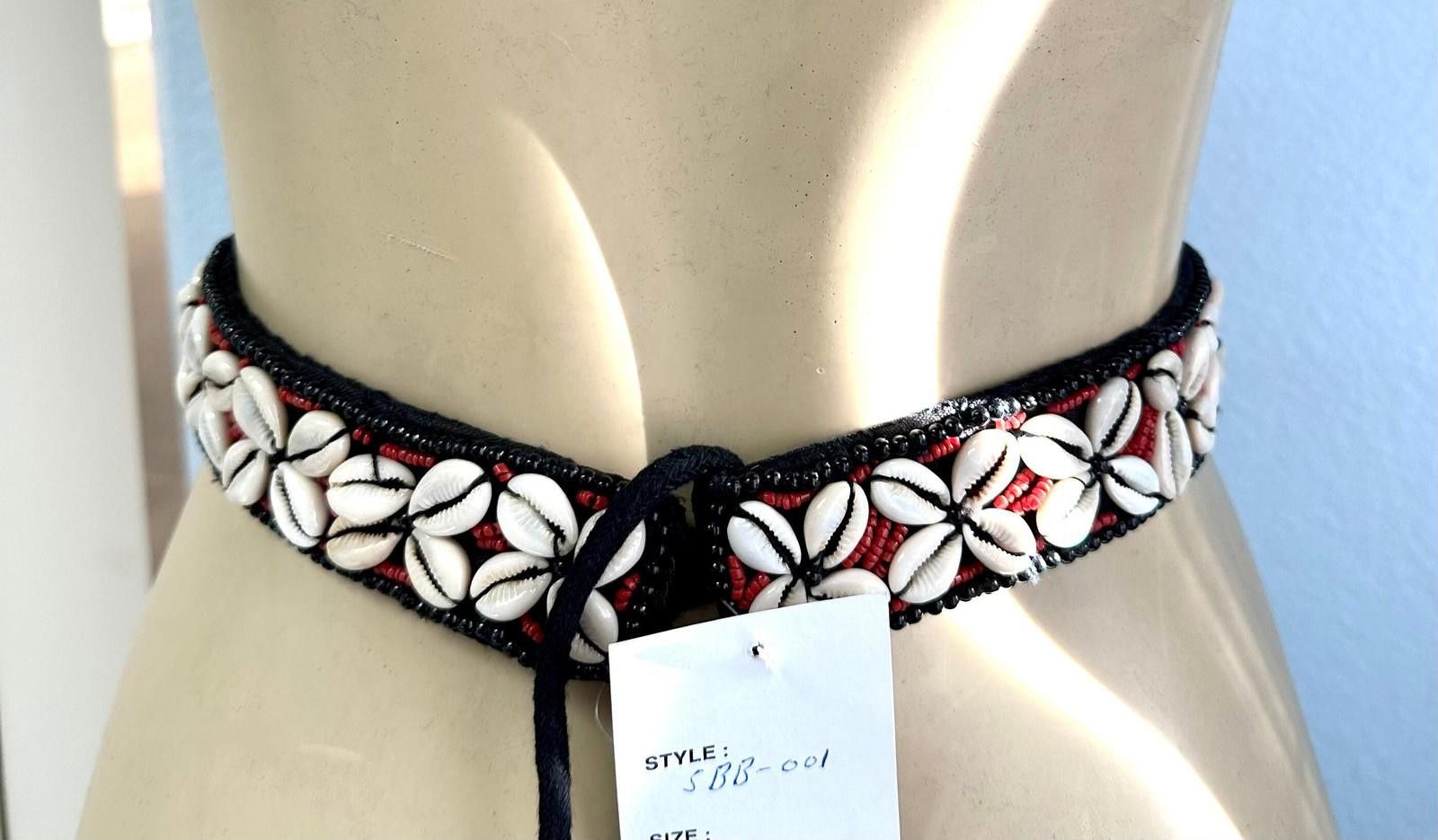Designer Fashion Shell Beaded Belt Red Size ONE SIZE - 2 Thumbnail