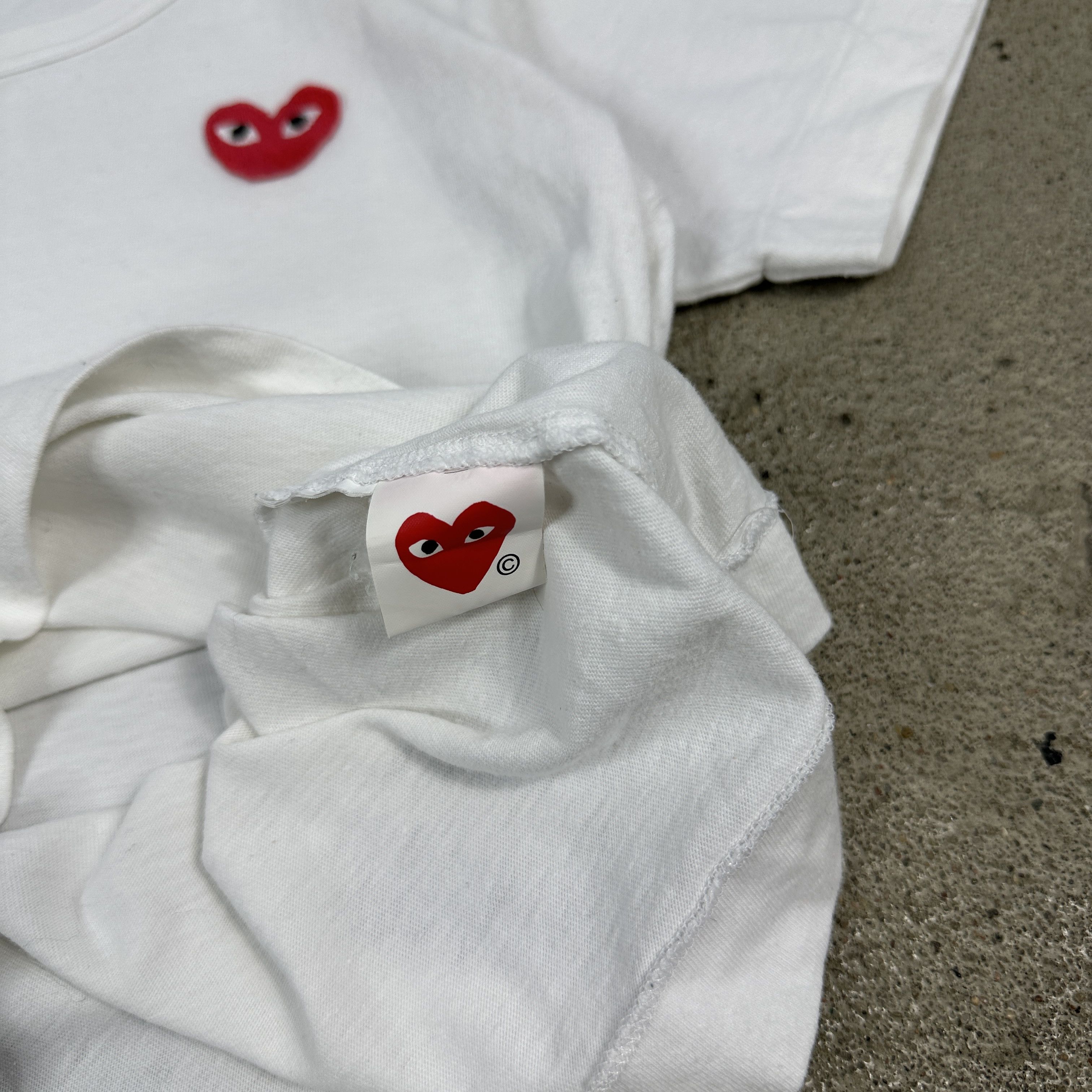 Comme des Garcons × Vintage Vintage Y2K Streetwear Heart Print Comme Des Garcons T-shirt Size XS / US 0-2 / IT 36-38 - 6 Thumbnail