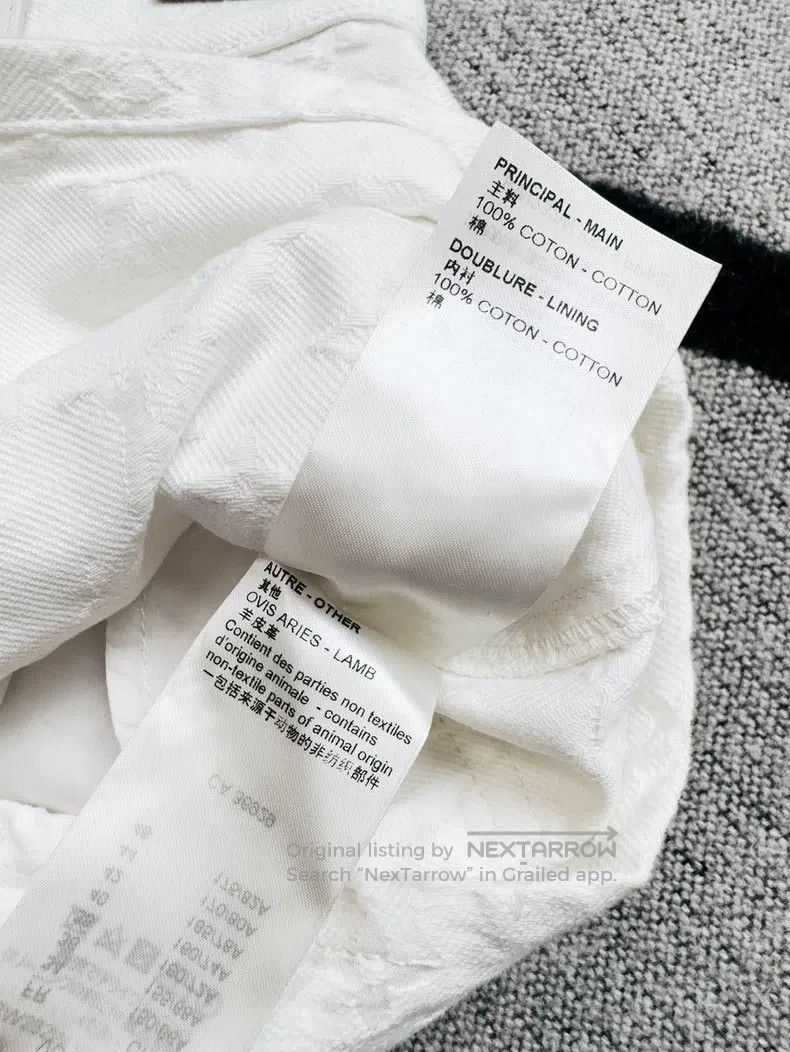 Louis Vuitton Louis Vuitton Denim shorts with white embossed full-print Size 33" - 8 Thumbnail