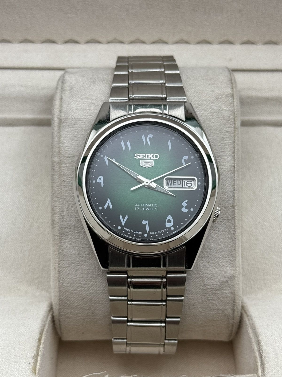 Vintage Seiko Automatic 6309 SEIKO Automatic 6309 Green Arabic